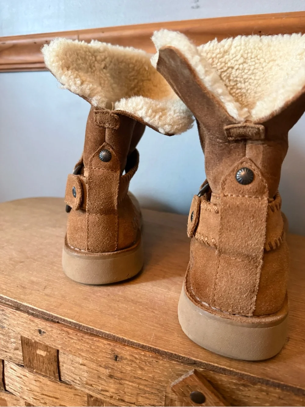 UGG cedric chestnut